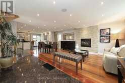 82 LANKIN BOULEVARD Toronto