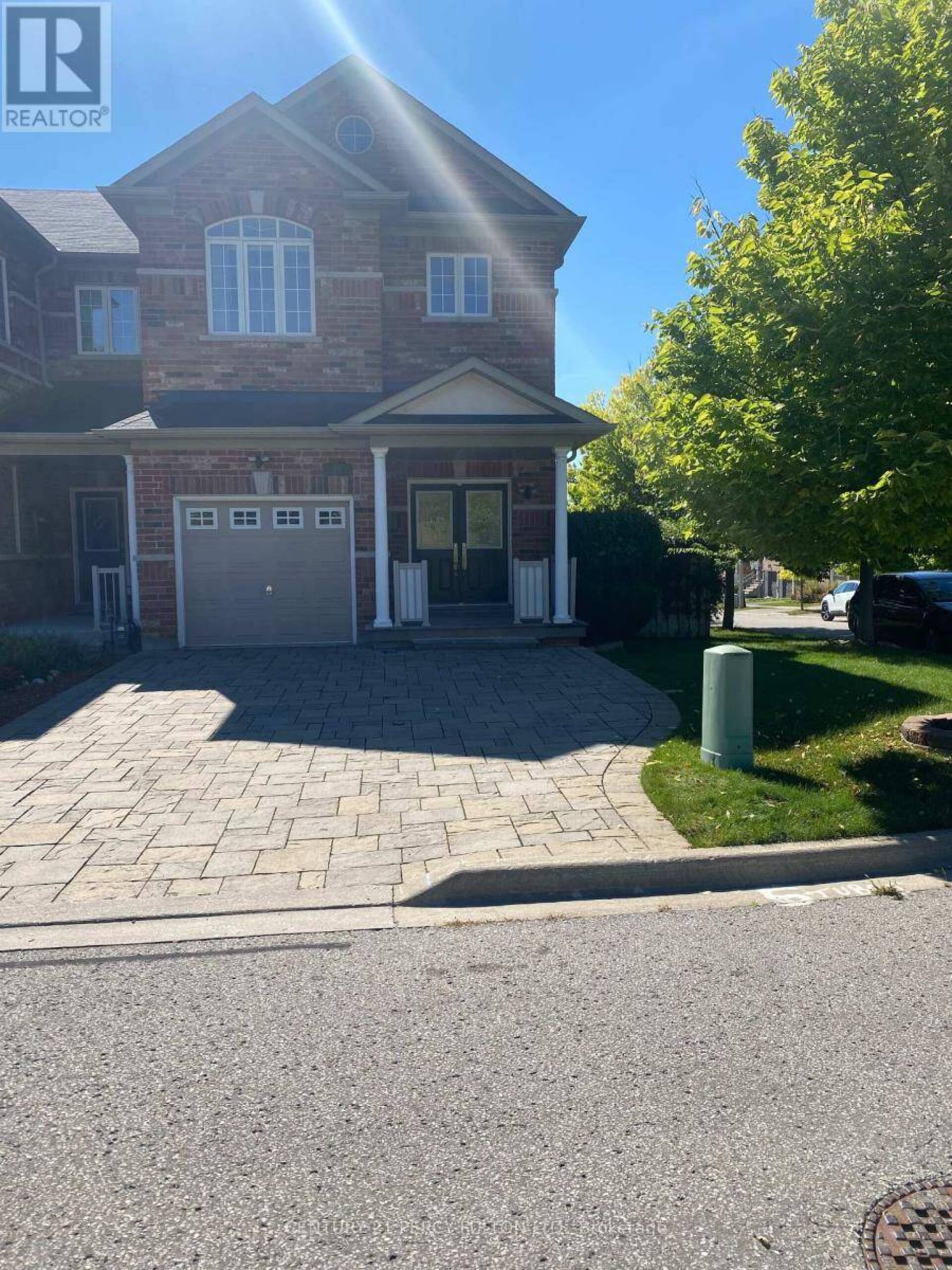 96 HAWKES DRIVE Richmond Hill 