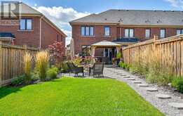 142 UNDERWOOD DRIVE Whitby 