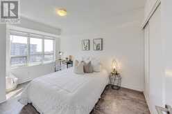 1115 - 35 SARANAC BOULEVARD Toronto