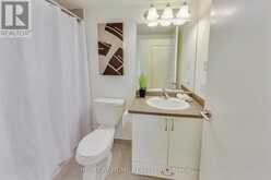 1115 - 35 SARANAC BOULEVARD Toronto