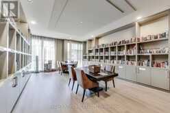 1115 - 35 SARANAC BOULEVARD Toronto