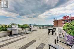 1115 - 35 SARANAC BOULEVARD Toronto