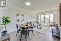 1115 - 35 SARANAC BOULEVARD Toronto