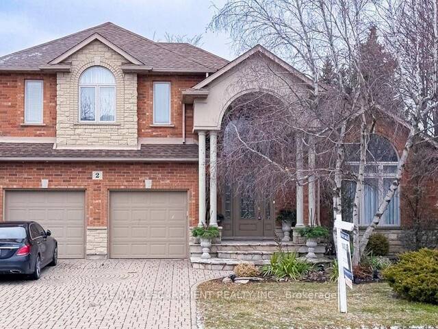 2 DONNICI DRIVE Hamilton Ontario