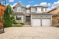 106 HIDDEN TRAIL AVENUE Richmond Hill 