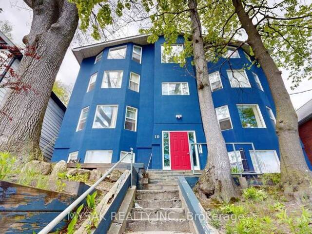 10 IVY AVENUE Toronto  Ontario