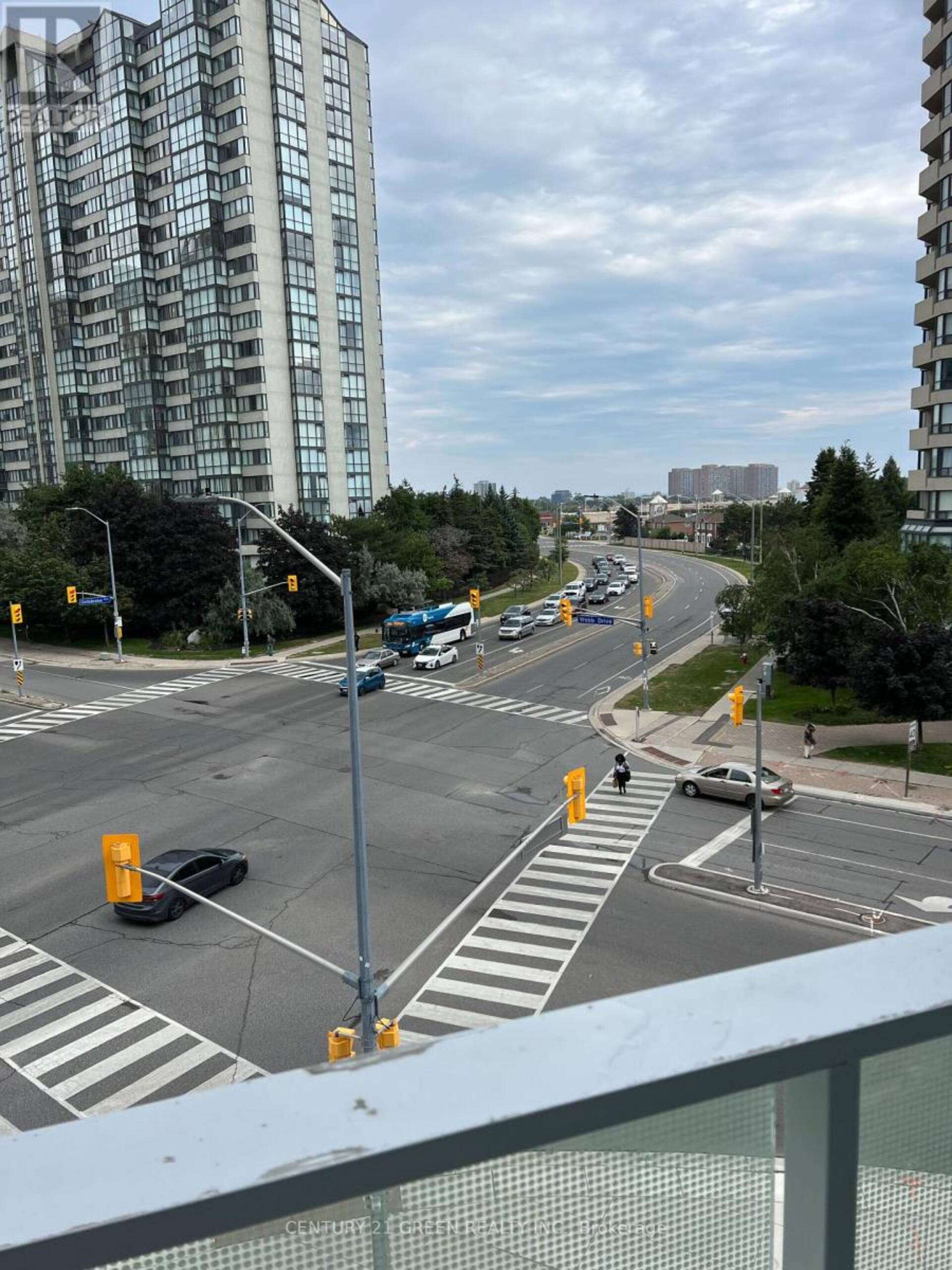 305 - 3883 QUARTZ ROAD Mississauga 