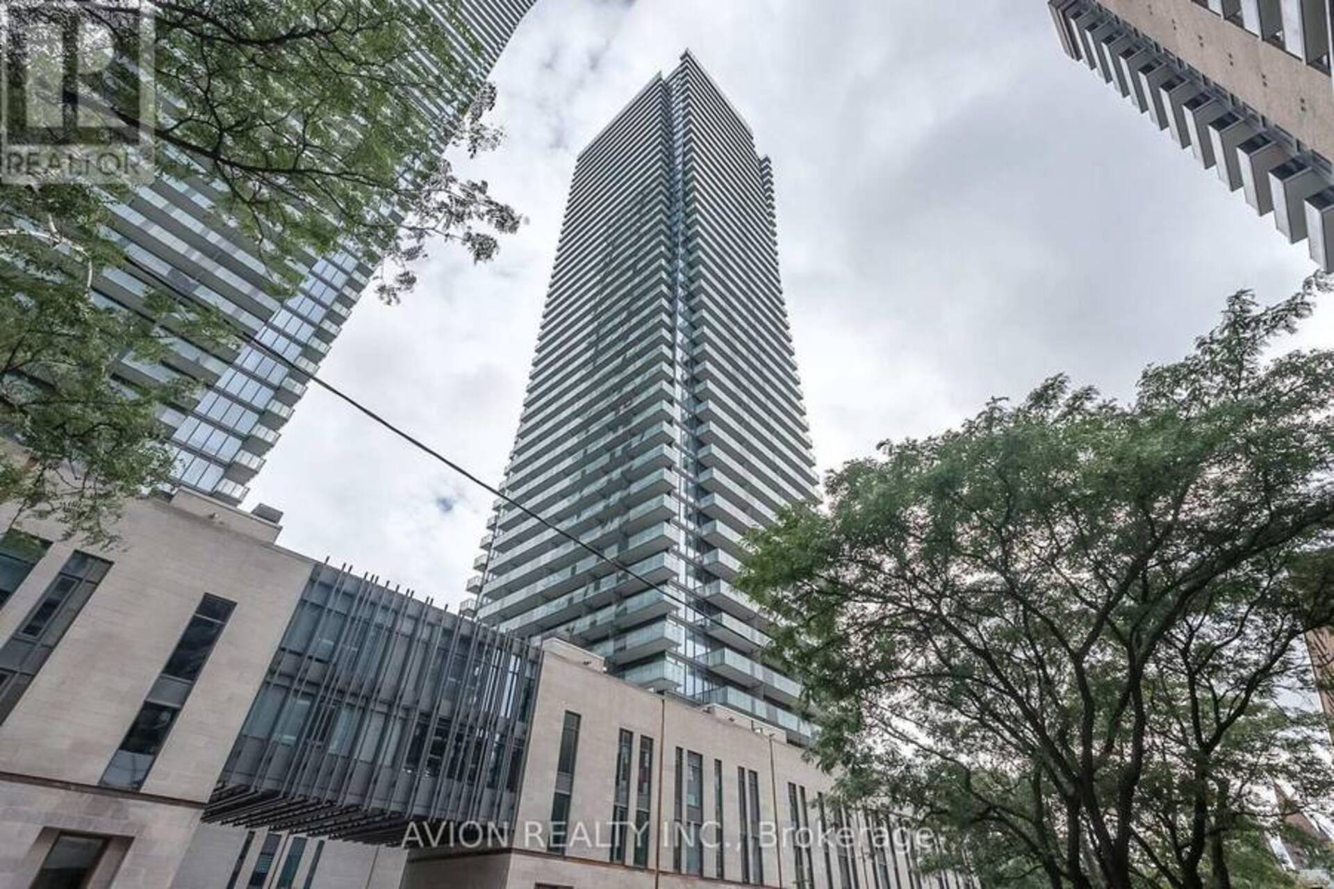 2701 - 65 ST MARY STREET Toronto