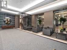 605 - 111 ST CLAIR AVENUE W Toronto