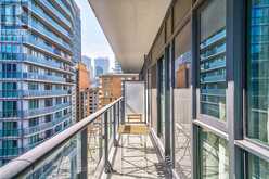 1002 - 159 DUNDAS STREET Toronto