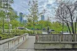 TH01 - 62 DAN LECKIE WAY Toronto