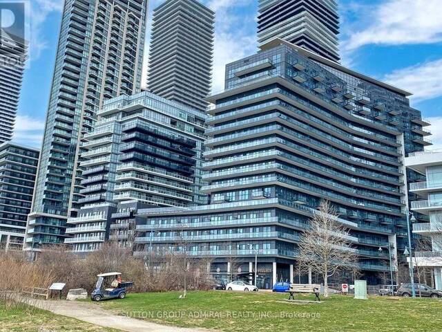 TH4 - 39 ANNIE CRAIG DRIVE Toronto Ontario