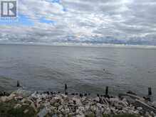 18042 ERIE SHORE DRIVE Chatham-Kent 