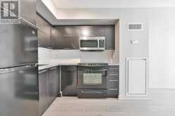 506 - 126 SIMCOE STREET Toronto