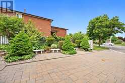 39 LORD SYDENHAM COURT Toronto