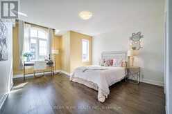 214 YORKTON BOULEVARD Markham 