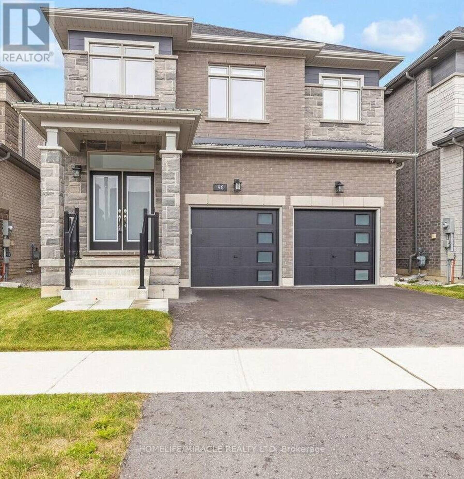 98 FRANKLIN TRAIL Barrie