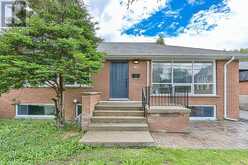 130 PALMER AVENUE Richmond Hill 