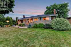 32 OLD ORCHARD DRIVE Hamilton 