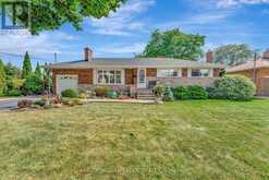 32 OLD ORCHARD DRIVE Hamilton 