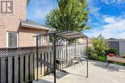 27 DEERWOOD CRESCENT Richmond Hill 