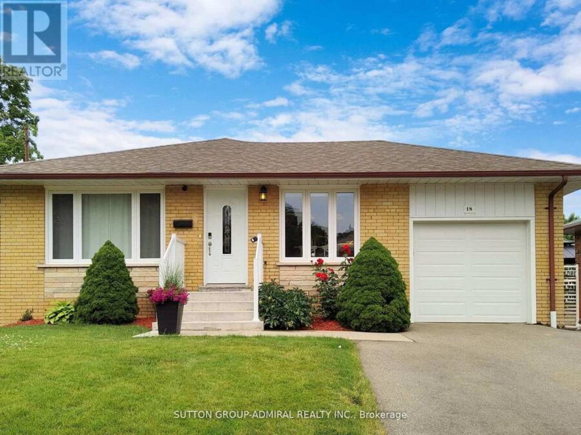 18 LUDSTONE DRIVE Toronto