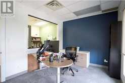 305 - 418 NORTH SERVICE ROAD E Oakville 