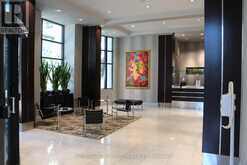 210 - 801 BAY STREET Toronto