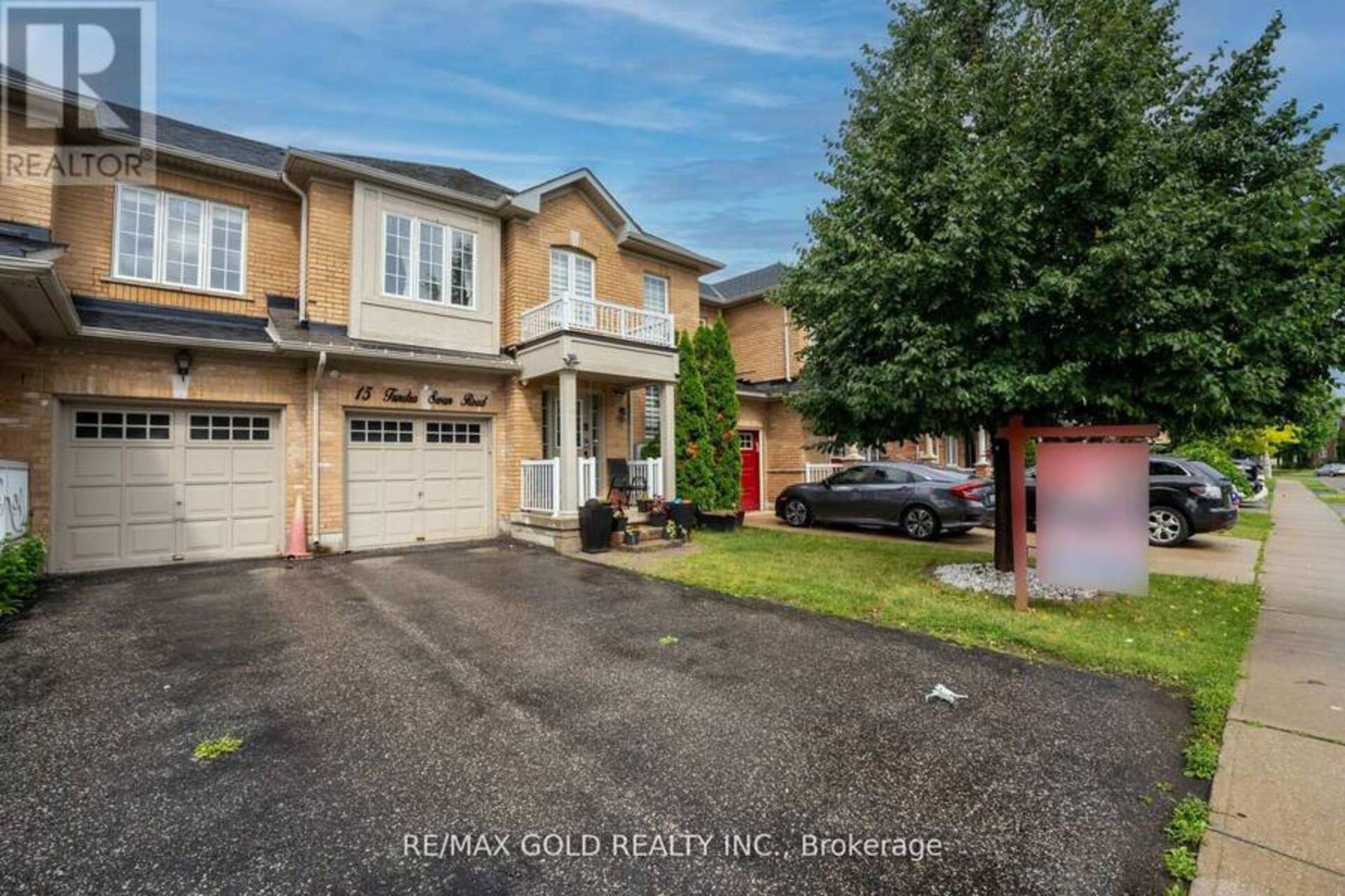 15 TUNDRA SWAN ROAD Brampton 