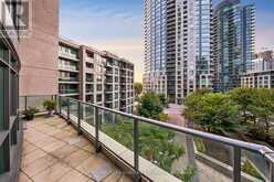 419 - 215 FORT YORK BOULEVARD Toronto