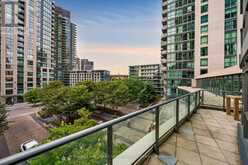 419 - 215 FORT YORK BOULEVARD Toronto