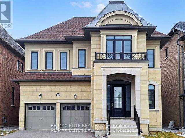 128 BOTELHO CIRCLE Aurora  Ontario