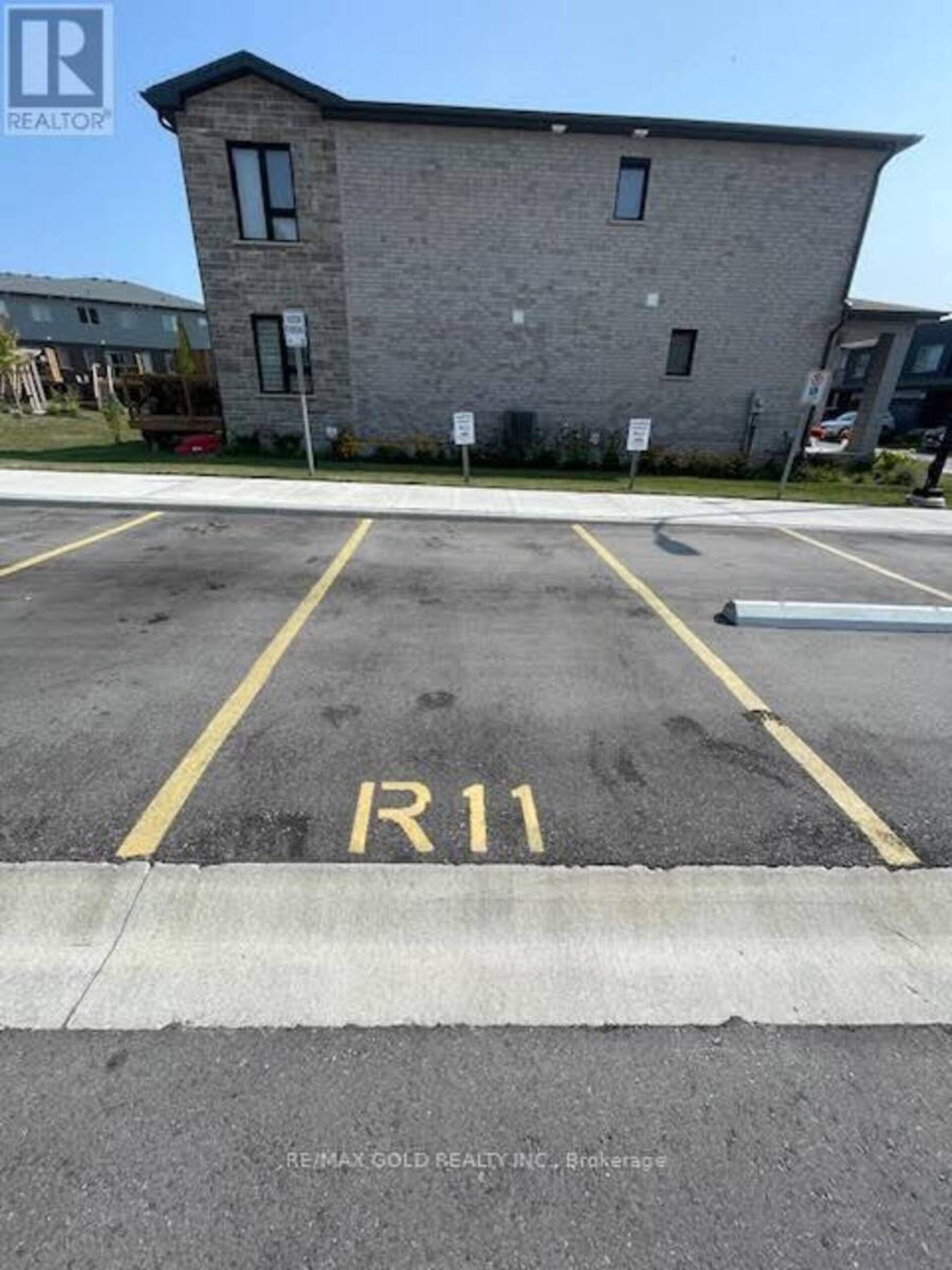 R11 PONY WAY Kitchener