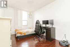 PH04 - 10 EDGECLIFF GOLFWAY Toronto