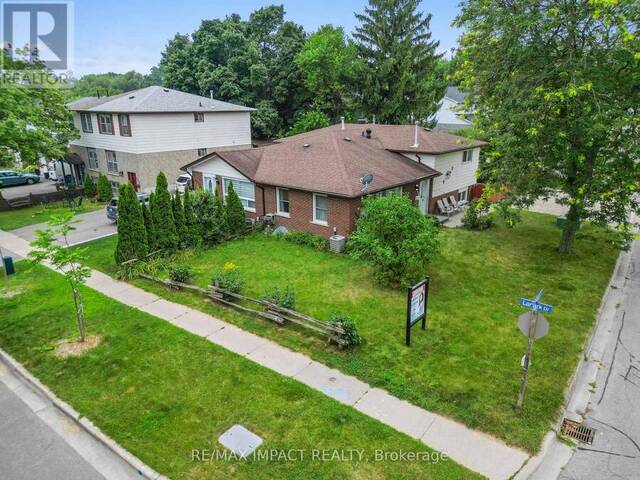 715 GREENOCH COURT Oshawa Ontario