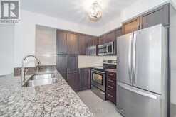 415 - 800 LAWRENCE AVENUE W Toronto