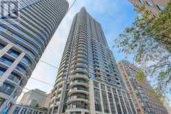 3509 - 21 CARLTON STREET Toronto