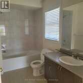 UNIT 1 - 43 HEREFORDSHIRE CRESCENT East Gwillimbury