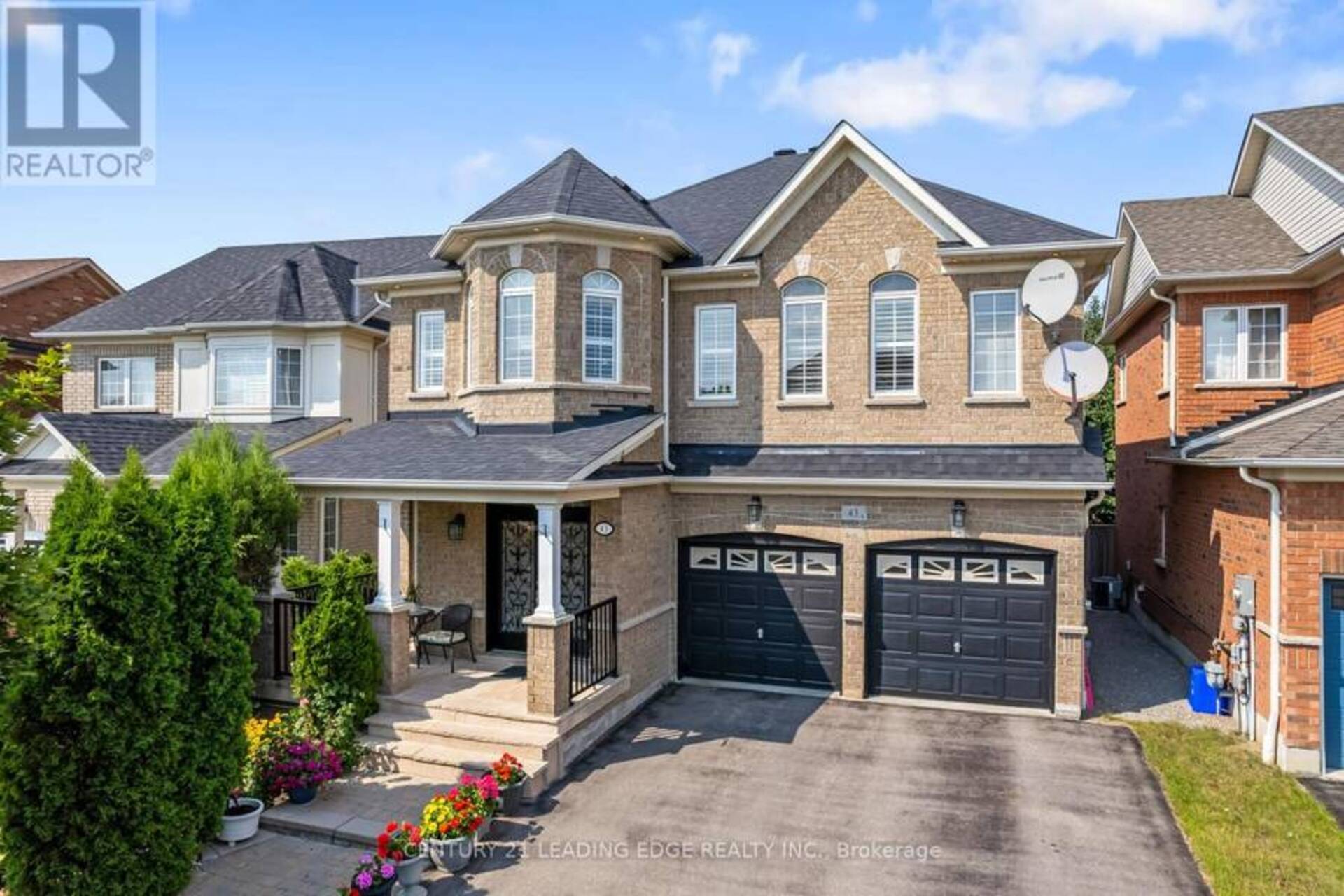 43 AMOS LEHMAN WAY Whitchurch-Stouffville 