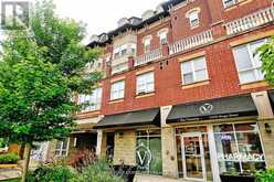 306 - 15450 YONGE STREET Aurora