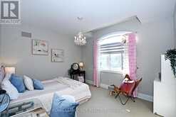 5 SUNDEW LANE Richmond Hill 