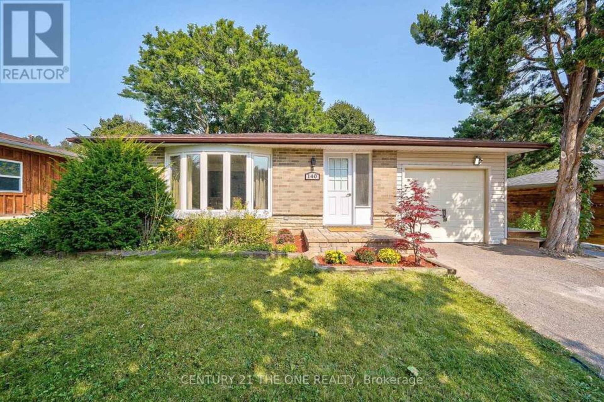 140 ORCHARD HEIGHTS BOULEVARD Aurora