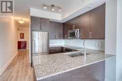 301 - 9600 YONGE STREET Richmond Hill 