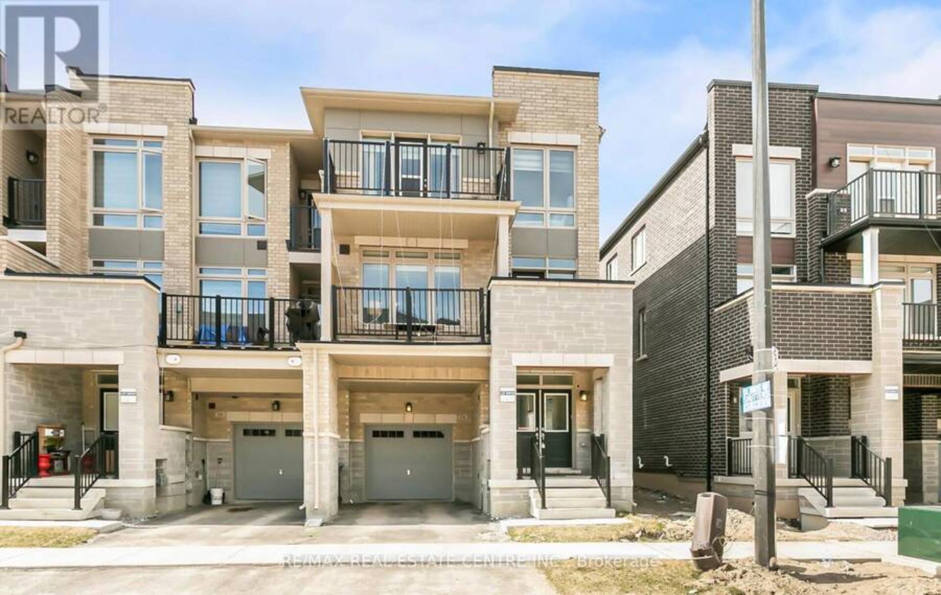 14 ARROWVIEW DRIVE Brampton