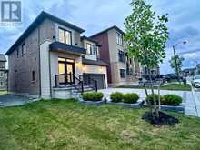 65 MURRAY LEONARD LANE W East Gwillimbury 