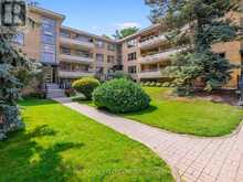 22 - 8 CORINTH GARDENS Toronto