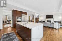 42B OTONABEE AVENUE Toronto