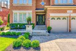 1299 BAYSHIRE DRIVE Oakville 