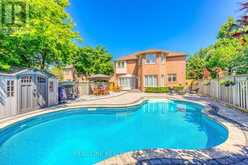 1299 BAYSHIRE DRIVE Oakville 